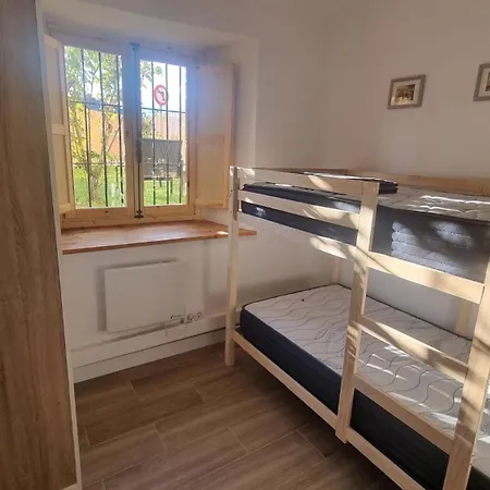 アパート 1876 リヴィア